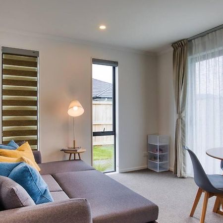 Cozy Retreat On Serene Street Hamilton Exteriér fotografie