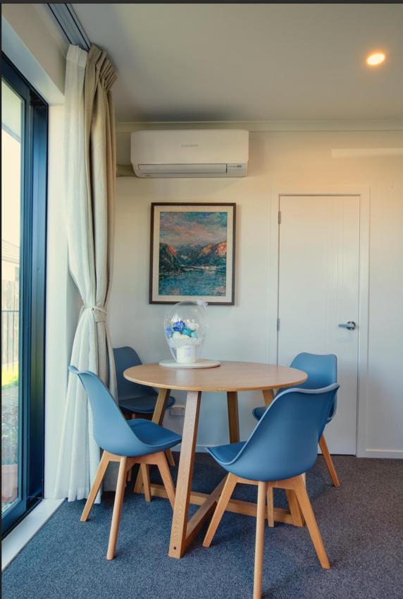 Cozy Retreat On Serene Street Hamilton Exteriér fotografie